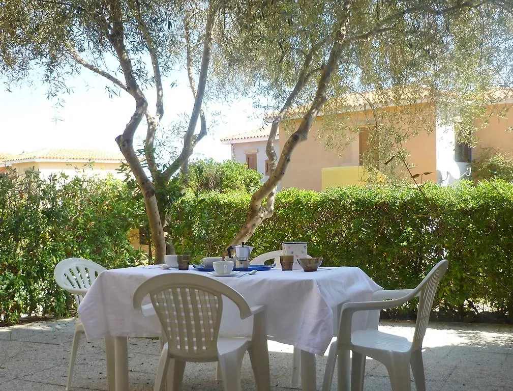 Apartment Appartamenti Cannigione La Conia