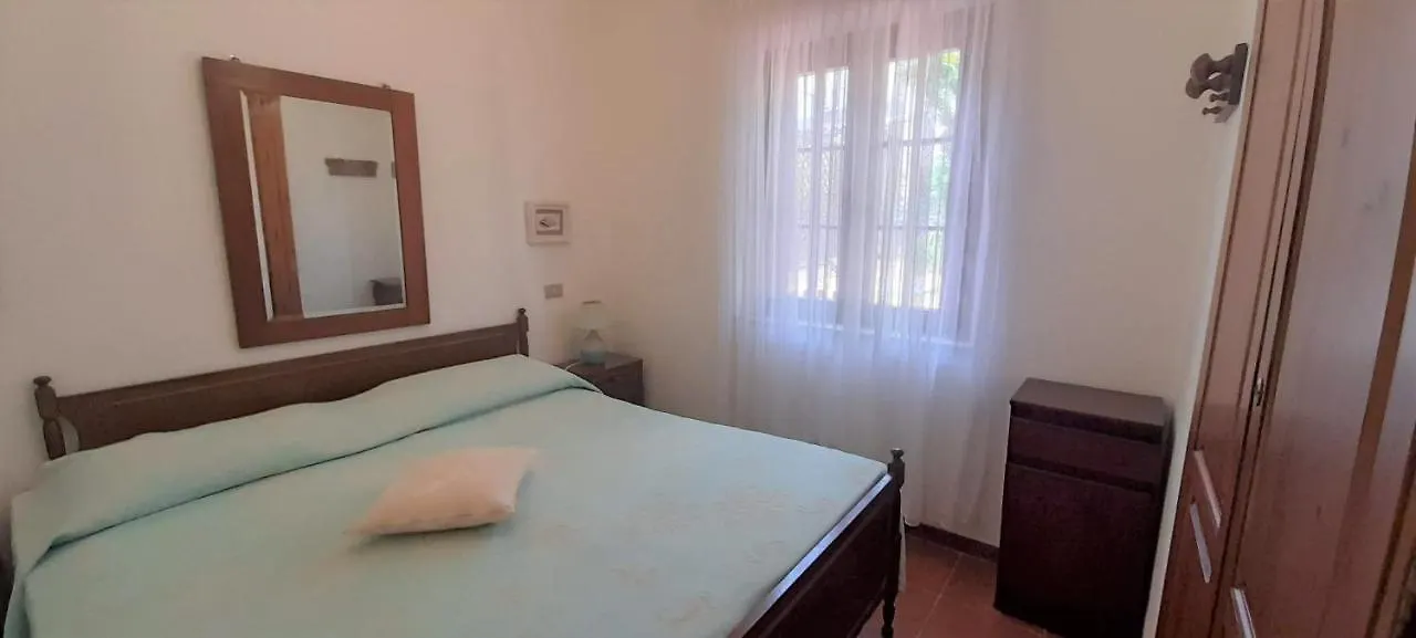 Apartment Appartamenti Cannigione La Conia